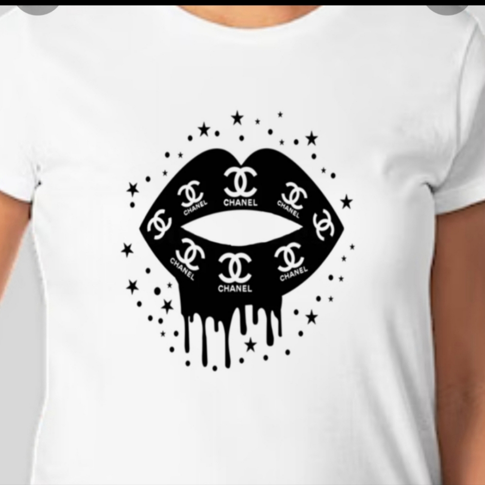 CHANEL LIPS women's t-shirt